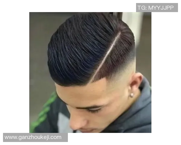 足球明星侧背发型的魅力与风格解析让你成为时尚潮流的引领者